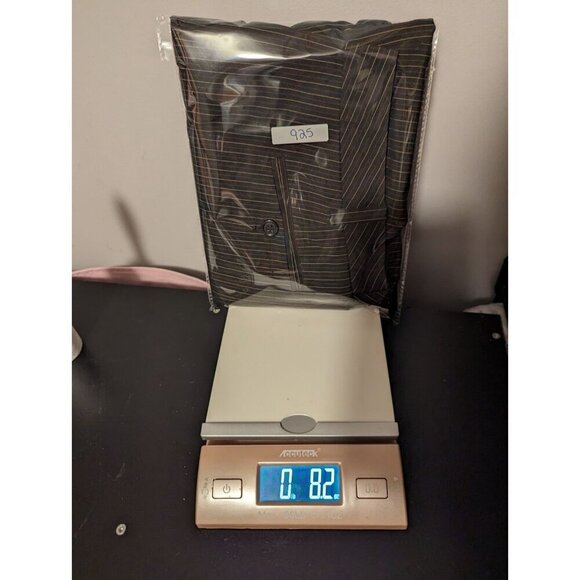 THE LIMITED pinstripe stretch Drew fit bermuda shorts Women's Size Size 6 Busine - Picture 15 of 15